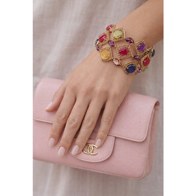 Gemstone Bochic “Capri” Vintage Ruby & Multi Sapphire Bangle Set In 18K Gold & Silver For Sale - Image 7 of 14