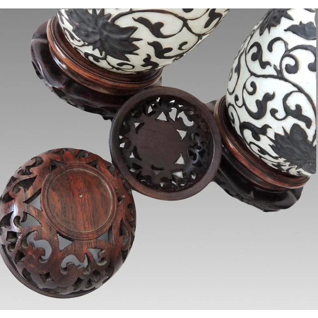 Wood Rare Republic Peony & Iron Brown Crackle Glaze Chinese Ginger Jars With Wood Stands & Reticulated Tops, a Pair For Sale - Image 7 of 10