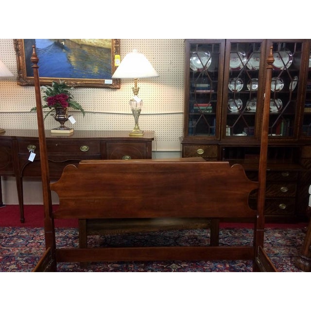 Traditional Queen Poster Bed, Pencil Poster Bed, Statton Furniture For Sale - Image 3 of 10