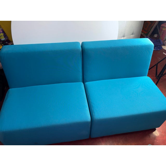 2010s Steelcase Turnstone Campfire Big Lounge Loveseat Sofa in Turquoise For Sale - Image 5 of 9
