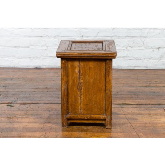 Early 20th Century Chinese Elmwood Bedside Cabinet with Weathered Patina For Sale In New York - Image 6 of 13