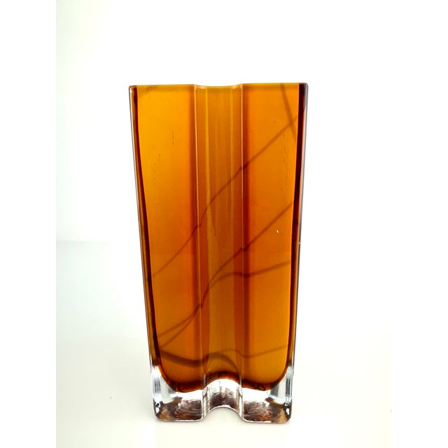 1970s Mid-Century Italian Amber Murano Style Glass Vase With Sculptural Cross-Shaped Design For Sale In Little Rock - Image 6 of 11