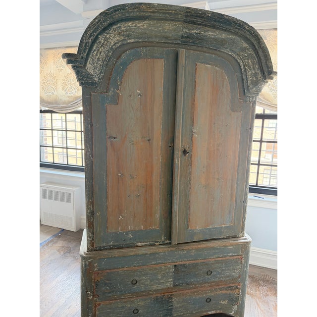 18th Century Swedish Jämtland Rococo Painted Pine Two-Part Cabinet For Sale - Image 10 of 10