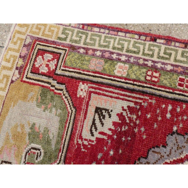 Galerie Shabab Collection Mid-20th Century Turkish Ghiordes Throw Rug For Sale - Image 4 of 6