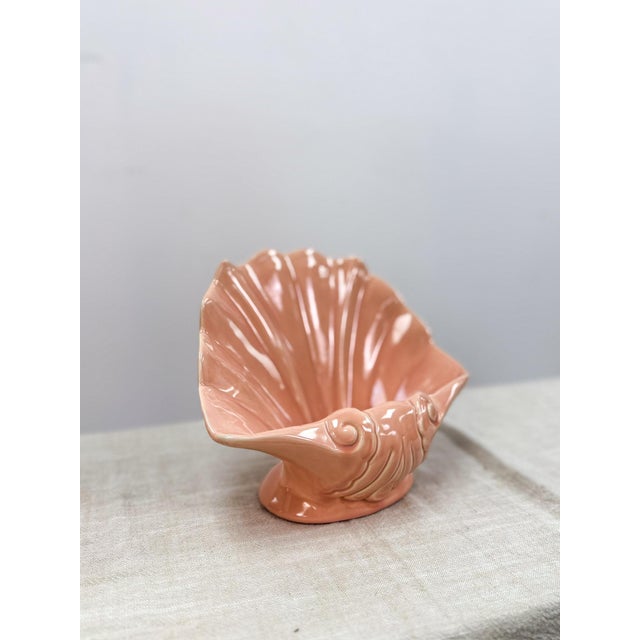 Mid-Century Modern Vintage Pink Shell Planter by "Pacific" Hollywood Regency & MCM Decor Made Usa For Sale - Image 3 of 4