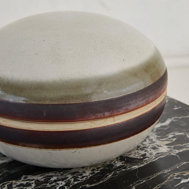 Mid-Century Modern Italian Ceramic Lidded Bowl by Nanni Valentini for Ceramica Arcore, 1970s For Sale - Image 3 of 8