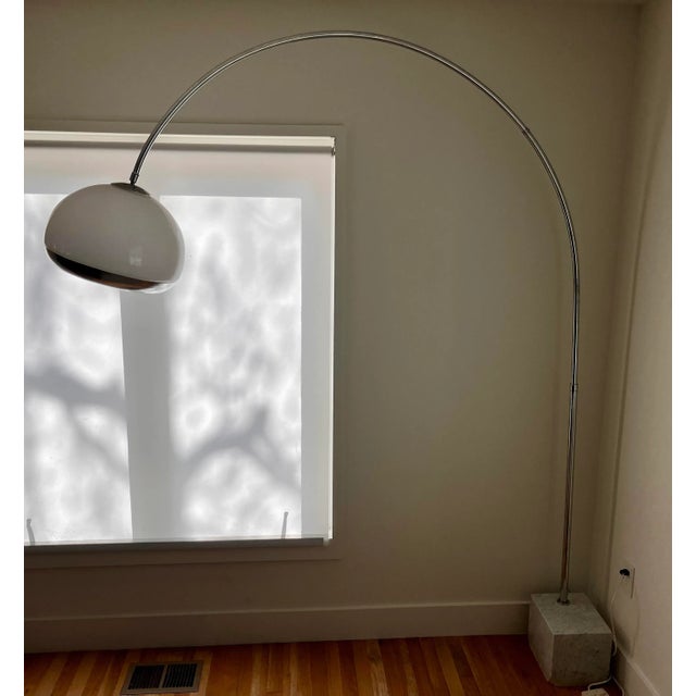 Mid Century Modern Harvey Guzzini Chrome and Marble Arc Floor Lamp For Sale - Image 13 of 13