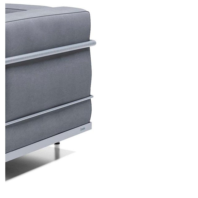 Grand Confort Sofa by Le Corbusier For Sale - Image 6 of 14