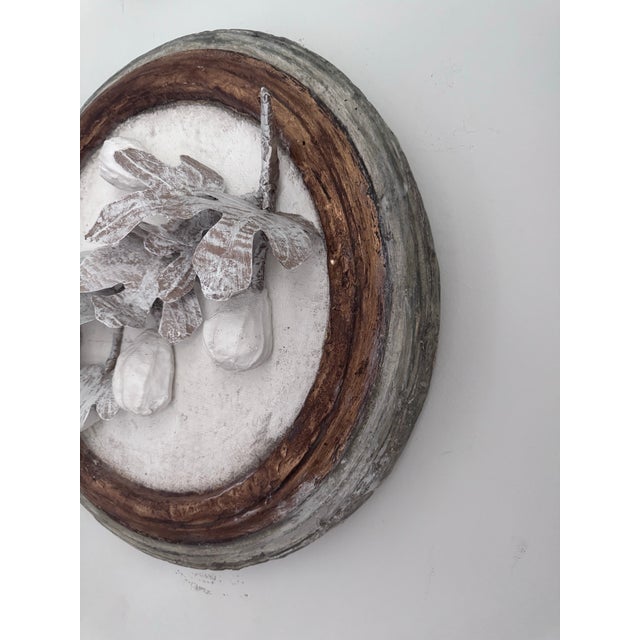 Paper Mache Fig Branch in Cartapesta Round Frame For Sale - Image 10 of 11