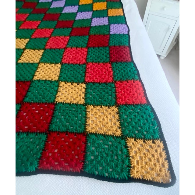 Vintage Granny Square Hand Crocheted Afghan Multicolor Blanket/Throw Excellent Condition For Sale In Denver - Image 6 of 9