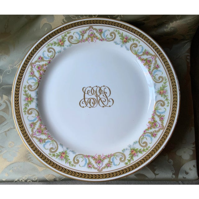 French Country French Porcelain Dinner Plates - Hand Painted Set of 6 For Sale - Image 3 of 10