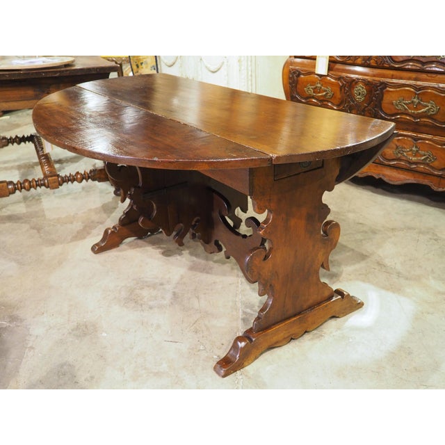 Antique Walnut Drop Leaf Table From Tuscany, Italy, Early 19th Century For Sale - Image 16 of 18