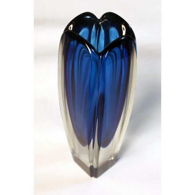 Cobalt Blue Usva Art Glass Vase for Nuutajärvi Notsjö For Sale - Image 4 of 6