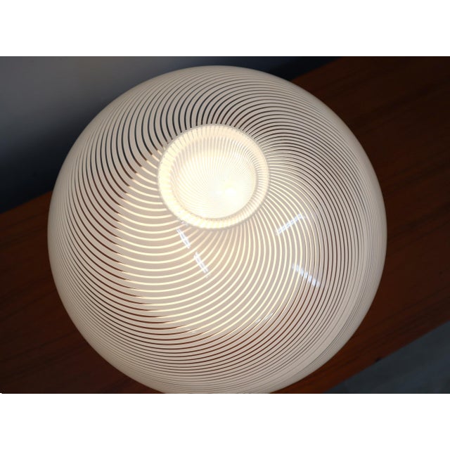 Murano Glass Incamiciato Mushroom Table Lamp from Veart, 1970s For Sale - Image 10 of 11