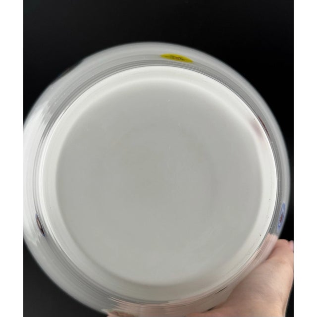 1990s Vintage Murano STyle Millefiori Lavorazione White Glass Vase For Sale - Image 5 of 5