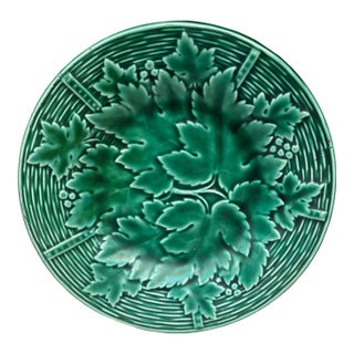 Green Majolica Leaves Plate Gien Circa 1950 For Sale
