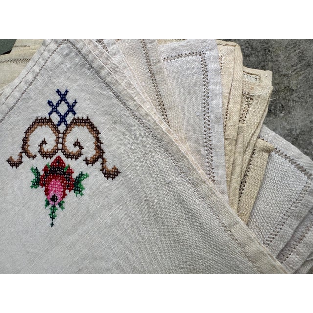 French Provincial Antique Mid-19th Century Hand-Embroidered Trousseau Tablecloth & 12 Napkins — French Linen For Sale - Image 3 of 10