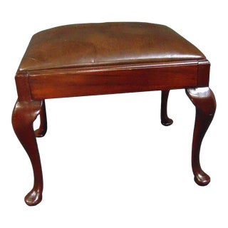 Hickory Chair Co Queen Anne Mahogany Stool For Sale