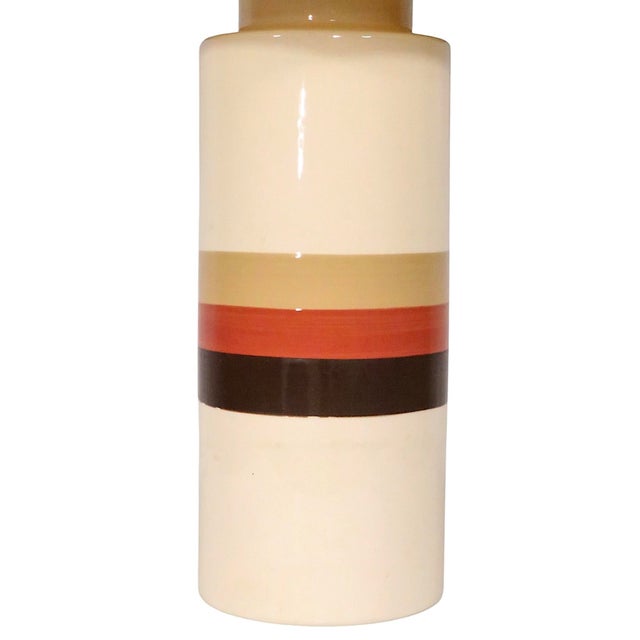 Cream Mid 20th Century Mod Style Table Lamp by Philmar Sandel For Sale - Image 8 of 12