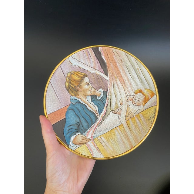 1977 Vincente Tiziano Italian Art Pottery Mother & Child Wall Plate For Sale - Image 4 of 8