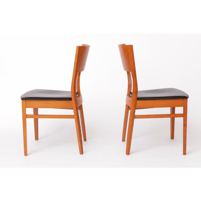 Italian Elm and Black Faux Leather Chairs from Dal1923, 1980s, Set of 4 For Sale - Image 4 of 11