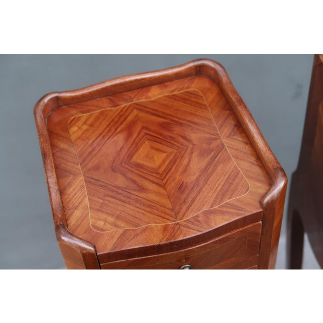 1930s Very Elegant Set of Two Narrow Rosewood French Louis XV Style Side Tables Nightstands. For Sale - Image 10 of 18