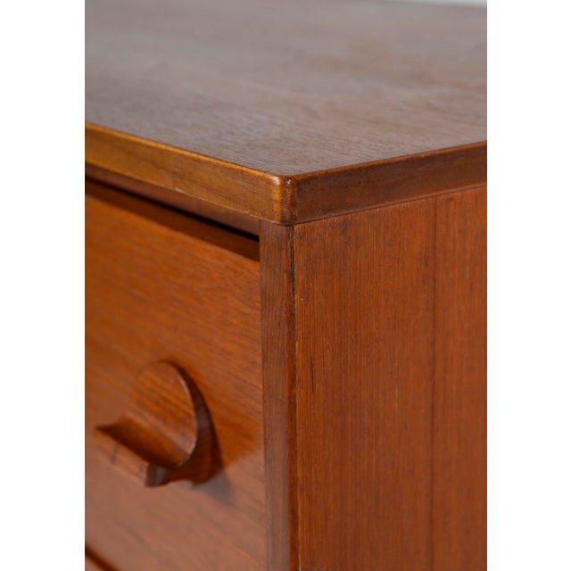 Mid-Century Teak Tallboy Chest of Drawers by Stag in the style of Cantata Range by Ron Carter, 1960s For Sale - Image 4 of 18