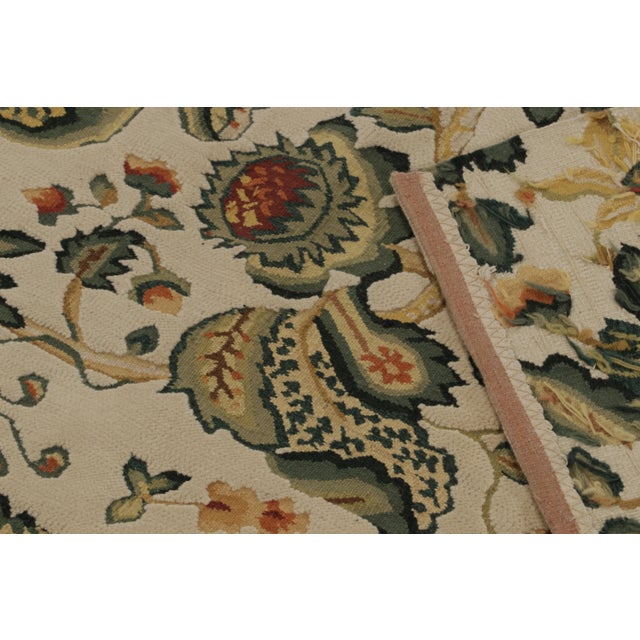 Textile Rug & Kilim’s European Style Flatweave Rug in Cream With Floral Patterns ‘Tudor’ For Sale - Image 7 of 7