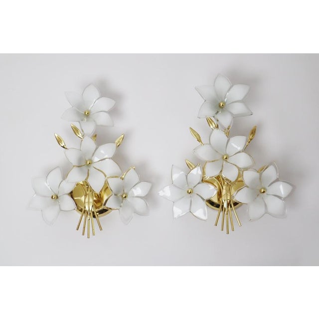 Italian Hollywood Regency Wall Lights with White Flowers, 1980s, Set of 2 For Sale - Image 8 of 11