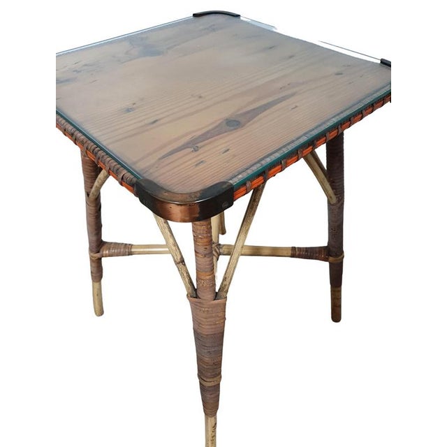 Bamboo side table with glass top Bamboo side table with glass top. height 65 x 45 x 45 cm