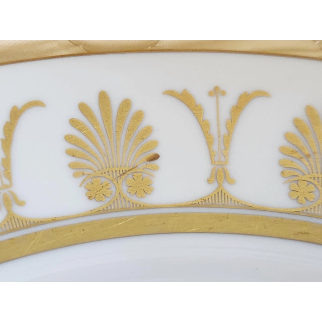 1940s Richard Ginori Dinner Plates in "Pompeii" Pattern- Set of 12 For Sale - Image 11 of 12