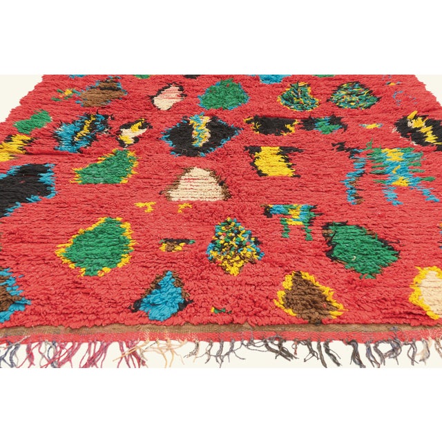 Berber Tribes of Morocco Vintage Boujad Moroccan Rug, 04'07 X 09'07 For Sale - Image 4 of 10