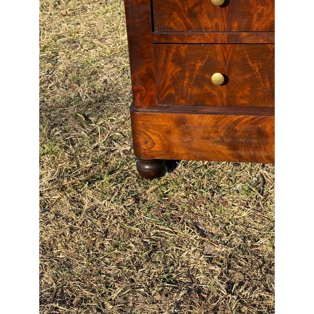 19th Century Louis Philippe Flam Mahogany Marble Top Chest of Drawer / Commodes For Sale - Image 4 of 12