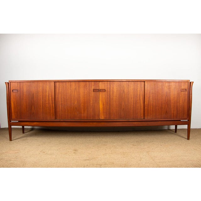 Large Danish Sideboard in Teak by Finn Juhl for Samcon, 1960s For Sale - Image 16 of 18
