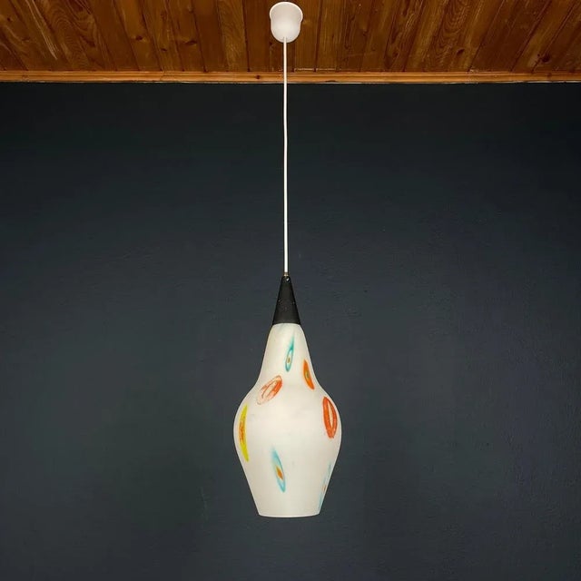 Mid-Century Opaline Murano Glass Pendant Lamp from Stilnovo, 1950s For Sale - Image 4 of 13