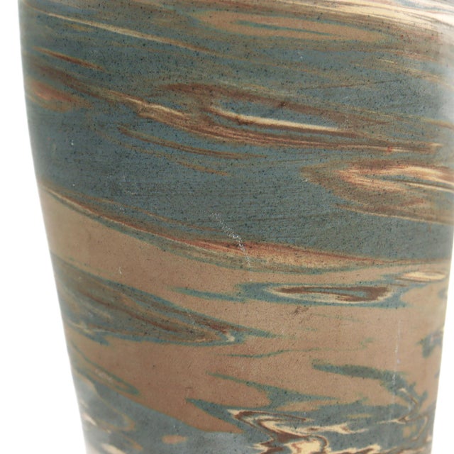 Antique Signed Niloak Marbleized Mission Swirl Ozark Pottery Vase For Sale - Image 11 of 12