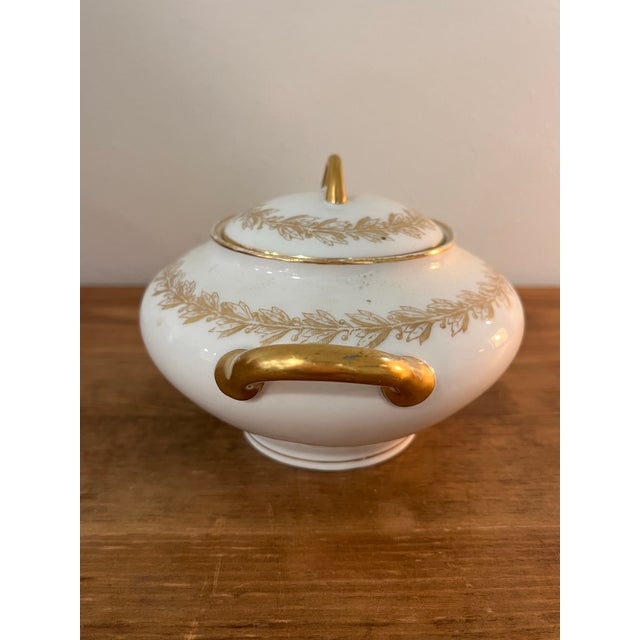 Mid 20th Century Limoges France G.D.&Cie Avenir Gold Gilt Lidded Sugar For Sale In Orlando - Image 6 of 11