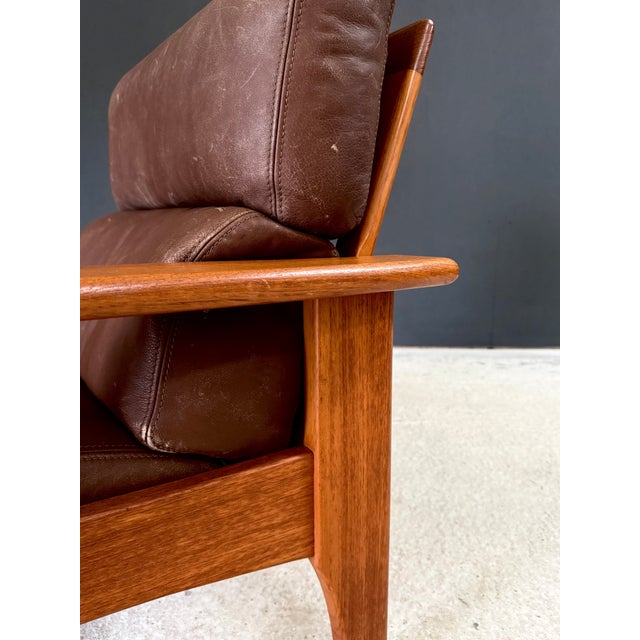 Mid-Century Modern Lounge Chairs in Leather and Teak, 1960s, Set of 2 For Sale - Image 18 of 18