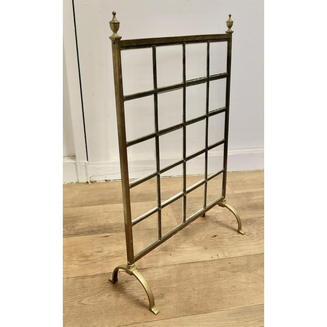 Victorian Art Nouveau Fire Screen in Brass and Glass For Sale - Image 3 of 7