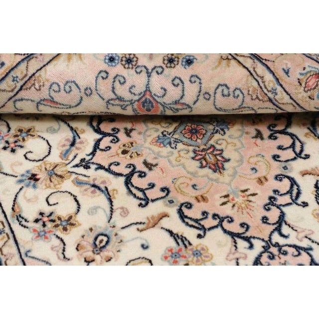 Kashan Rug in Hand-Knotted Virgin Wool For Sale - Image 10 of 11