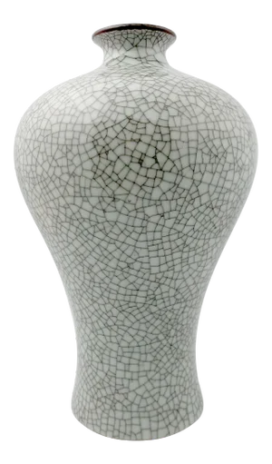 Early 20th Century Chinese Porcelain Ge Yao Meiping Vase