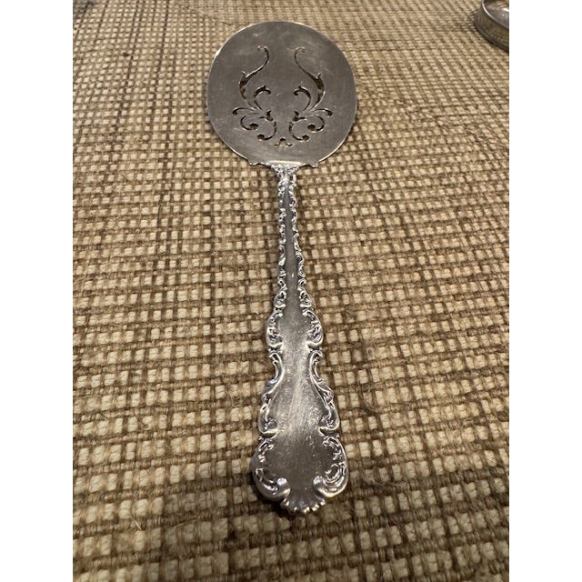 American Rare- Antique Whiting Sterling Silver Pierced Egg Server "Louis Xv" Circa 1891 For Sale - Image 3 of 6