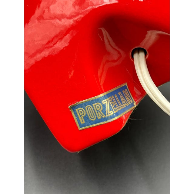 Sculptural Mid-Century Porcelain Lamp in the style of Heifetz, Space Age, Red For Sale - Image 12 of 15
