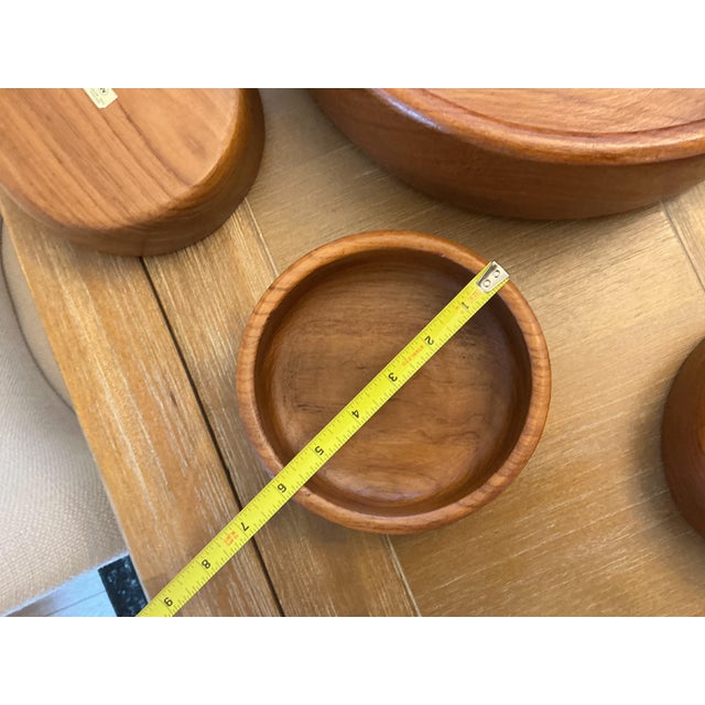 Vintage Mid-Century Modern Genuine Teak Salad Bowl Set - 7 Pieces For Sale - Image 9 of 9
