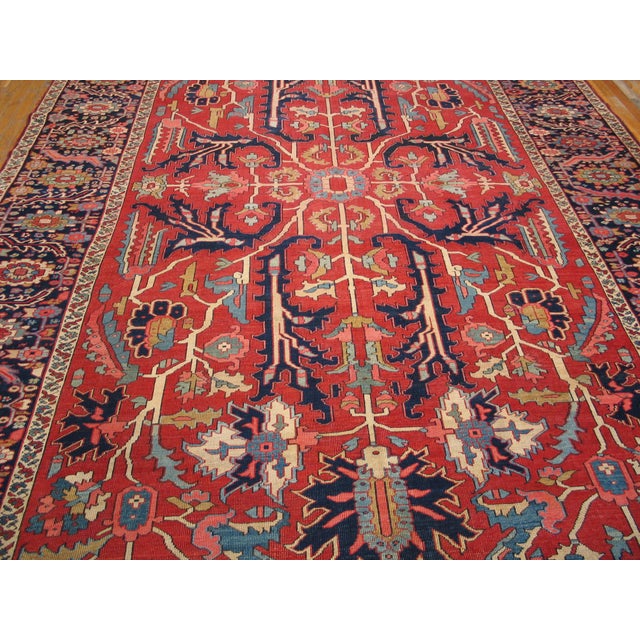 1900s Red Antique Tribal Geometric Allover Design Heriz Serapi Room Size Rug For Sale In New York - Image 6 of 6