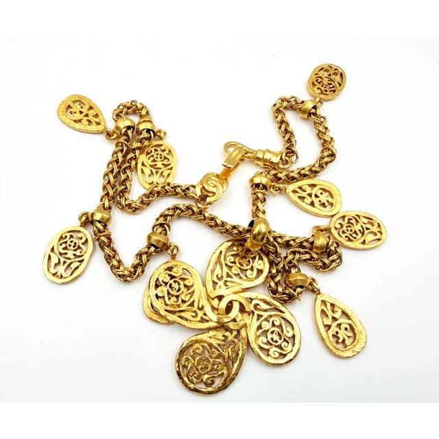 Chanel Chanel Vintage Gold Plated CC Filigree Paisley Necklace For Sale - Image 4 of 6
