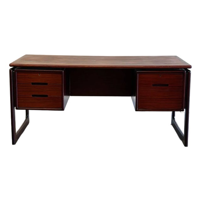 Vintage Dyrlund Danish Rosewood Executive Desk – Mid Century Modern Office Desk With Drawers For Sale