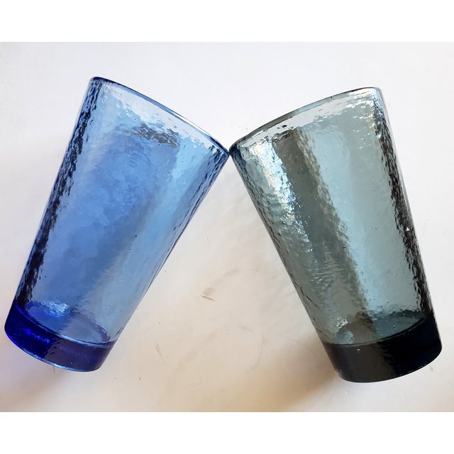 1990s Mid-Century Modern Fire & Light Hand-Blown Tumbler Glasses in Cobalt & Twilight For Sale In Los Angeles - Image 6 of 9