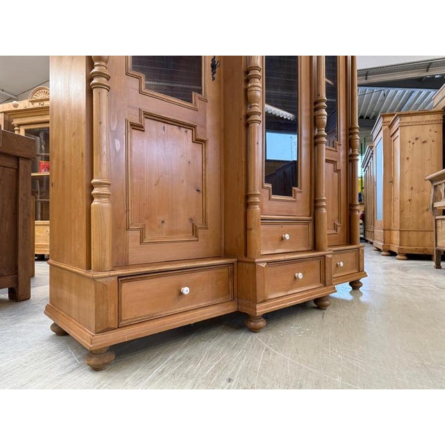 Farmhouse Display Cabinet in Wood For Sale - Image 9 of 18