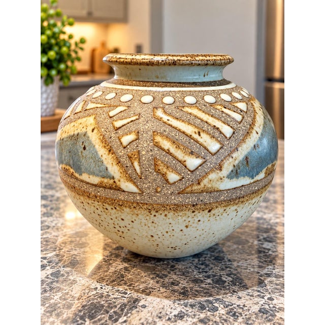 Beautiful signed studio pottery vessel by noted Oregon potter Lee Kitzman, known for his Pacific Northwest ceramic work...